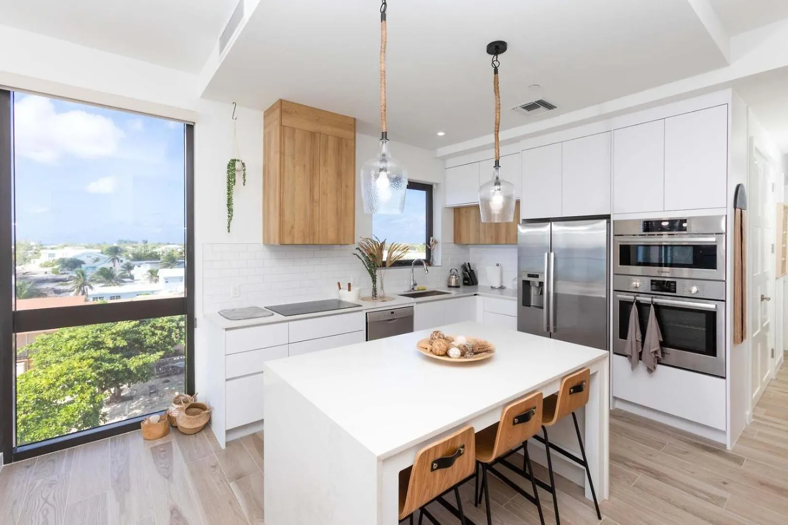Seadreams 8 - Luxury Condo With Shared Pool, Hot Tub, Rooftop Lounge West Bay Îles Caïmans